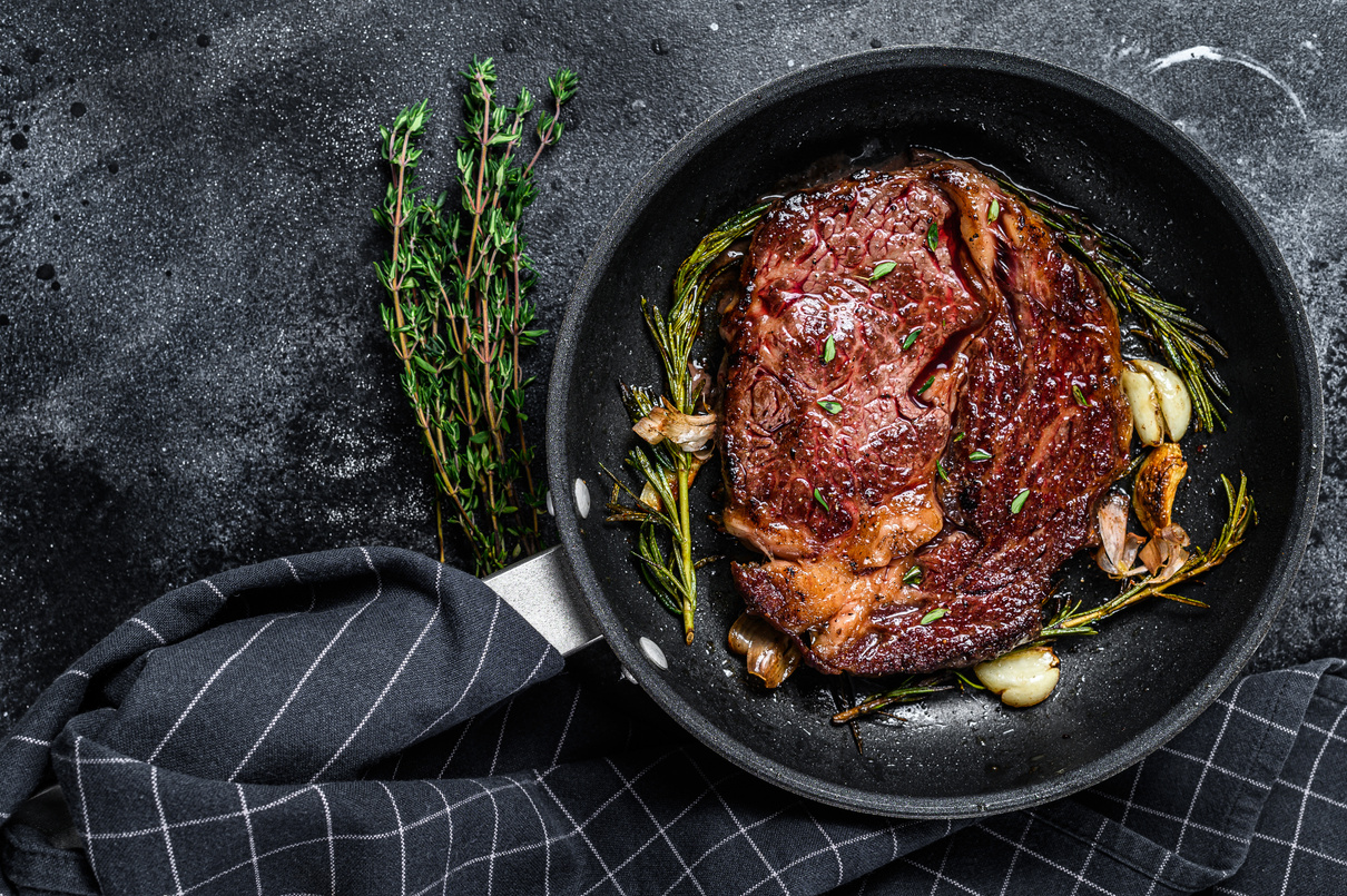 Roasted Rib Eye Steak in a Pan